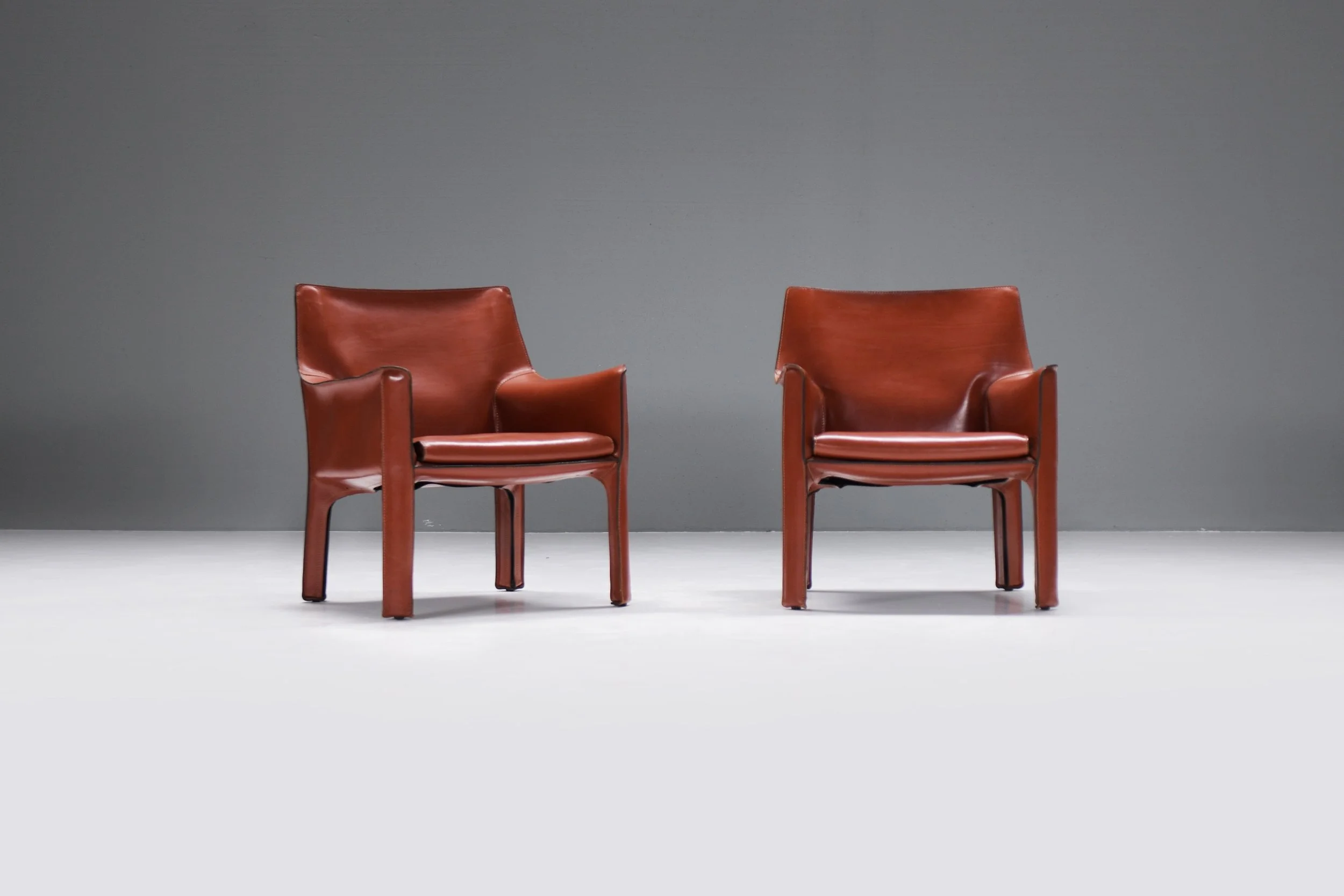 Cab 414burgundy leather by Mario Bellini for Cassina by Aera-lab